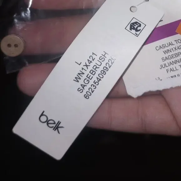 2/$15 Women's Wonderly Tiered Button Blouse Top Large NWT Sagebrush - Picture 2 of 2